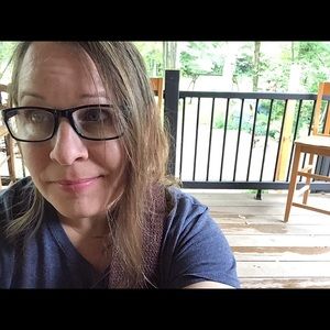 Meet your Posher, Tracy